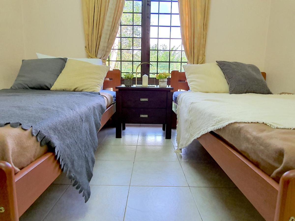 Melaka Afamosa Villa With Private Pool For 10 Pax Alor Gajah Extérieur photo